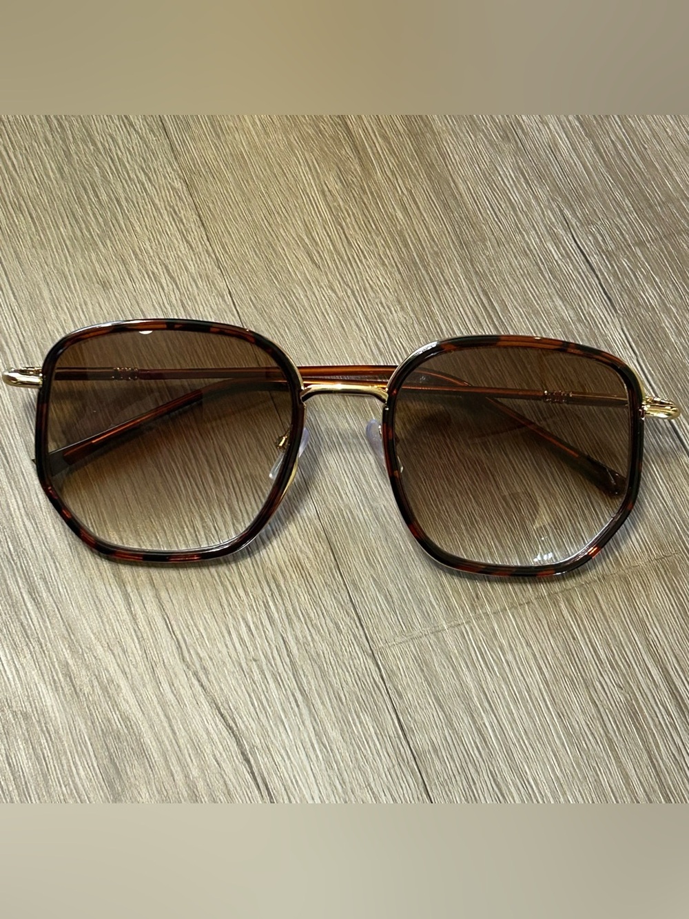 Y2K Woman’s Square Sunglasses with Gold Accents - Brown Lenses